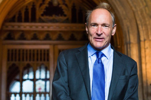 Kontribusi Tim Berners-Lee dalam teknologi internet