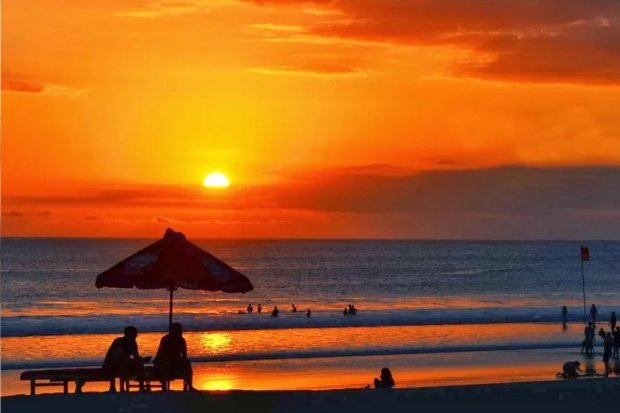 Spot Sunset yang Selalu Masuk Rekomendasi