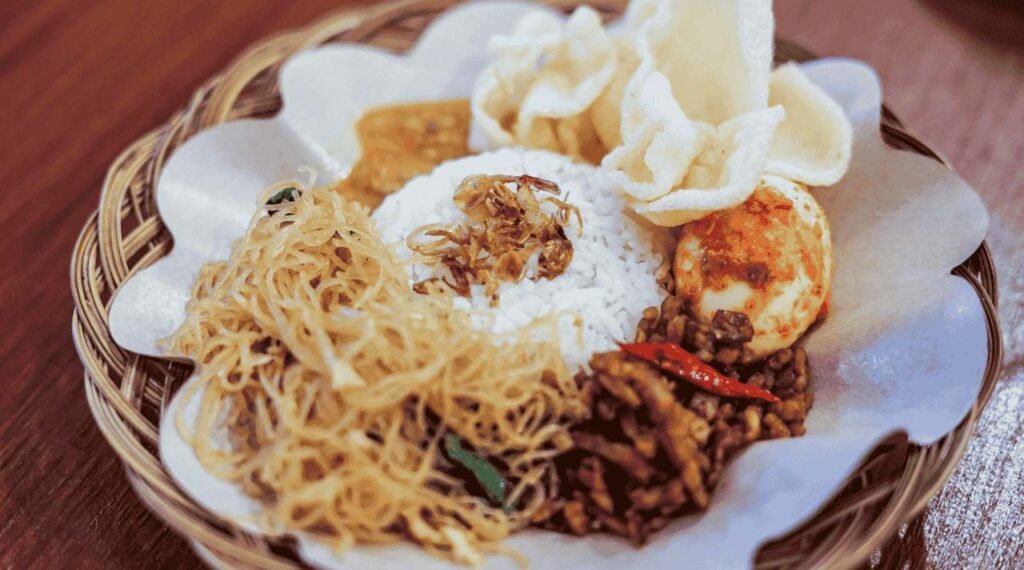 Asal Usul dan Sejarah Nasi Uduk