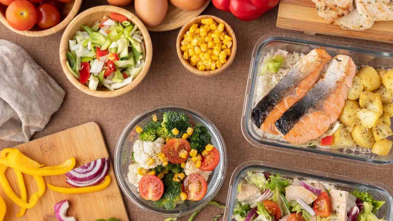 Antara Tren Diet dan Makanan Bergizi, Mana yang Lebih Penting?