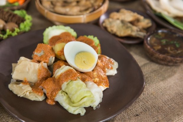 Siomay Bandung yang Melegenda