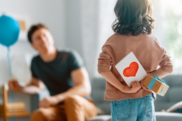 Perayaan Hari Ayah di Berbagai Daerah