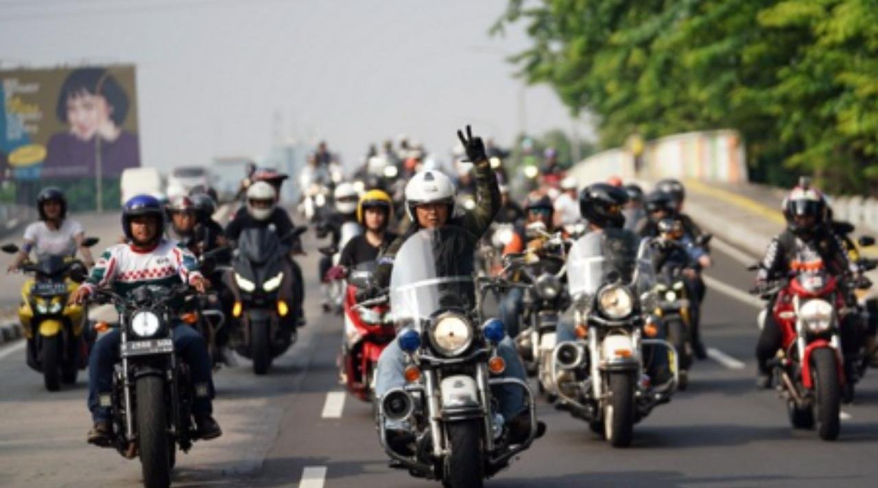 Sunday Morning Ride Momen Seru Para Pecinta Motor