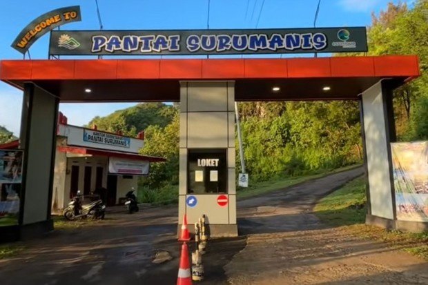 Lokasi dan Akses Pantai Surumanis