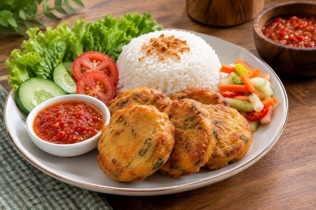 Sajikan Hangat dengan Pelengkap yang Menggugah Selera